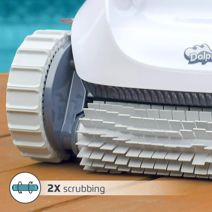 E10 Robotic Pool Cleaner - Image 4